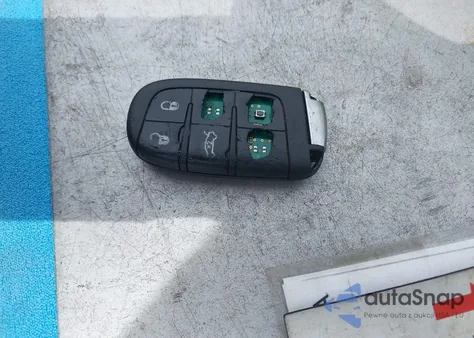 2015 Chrysler 200 Limited из США, поврежденный, VIN 1C3CCCAB3FN593651